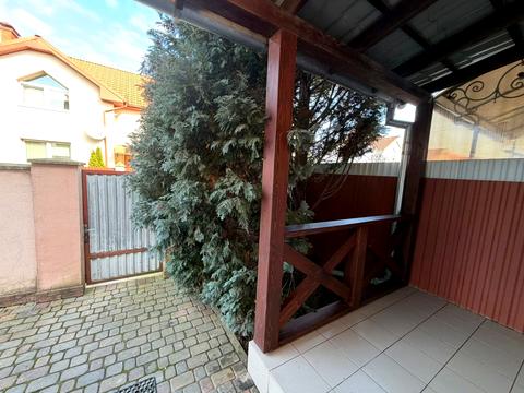 будинок за адресою Колоскова