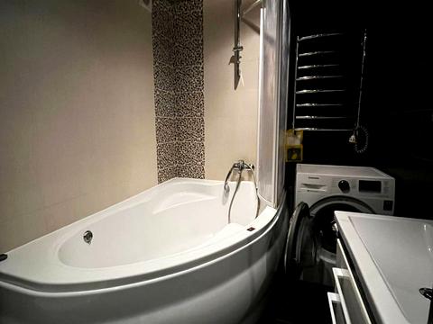 квартира по адресу Небесной Сотни ул. (Ленина), 74