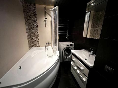 квартира по адресу Небесной Сотни ул. (Ленина), 74