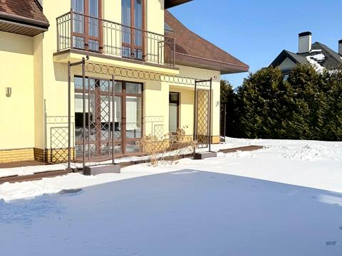 будинок за адресою провулок Молодіжний