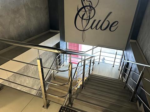 коммерческая по адресу Героев Майдана ул. (Червоноармейская), 226а