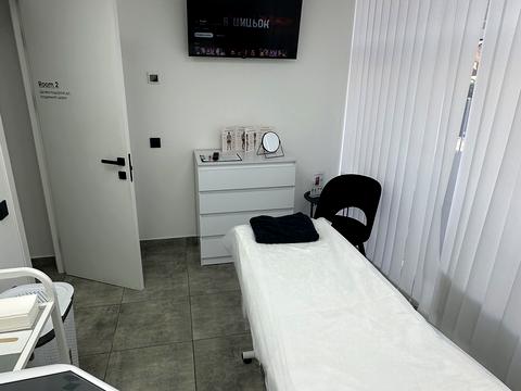 коммерческая по адресу Героев Майдана ул. (Червоноармейская), 226а