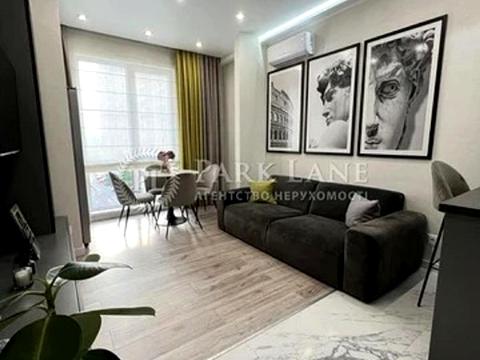 квартира за адресою Михайла Максимовича вул. (Онуфрія Трутенка), 26