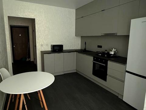 квартира за адресою Героїв Небесної Сотні просп., (Будинок 14/3)