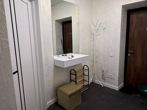 квартира за адресою Героїв Небесної Сотні просп., (Будинок 14/3)