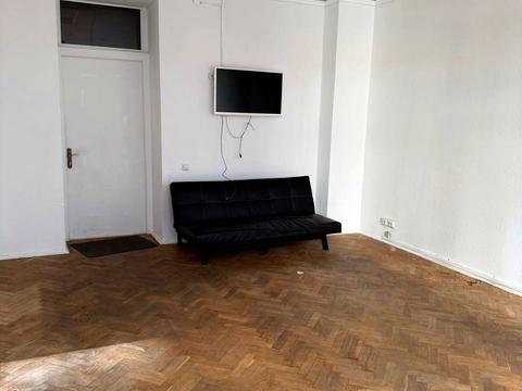 комерційна за адресою Дмитрівська вул., 71