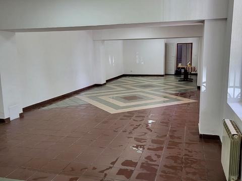 комерційна за адресою Олександра Довженка вул., 6