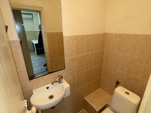 комерційна за адресою Симона Петлюри вул. (Комінтерну), 7/9