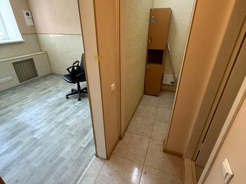 комерційна за адресою Симона Петлюри вул. (Комінтерну), 7/9