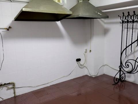 комерційна за адресою Олександра Довженка вул., 6