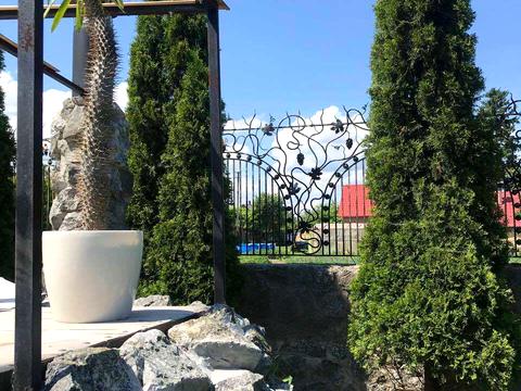 дом по адресу незалежності