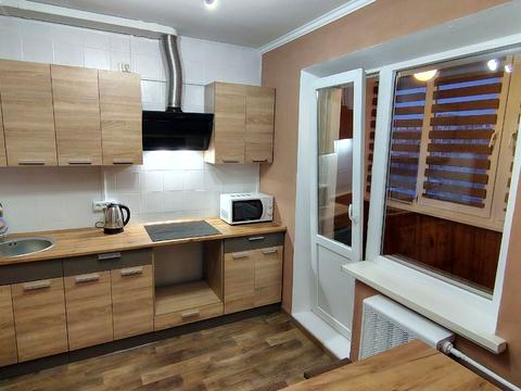 квартира за адресою Райдужна вул., 33