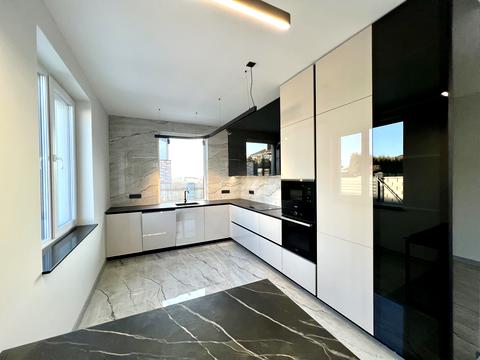 будинок за адресою Солов'їна вул., 1