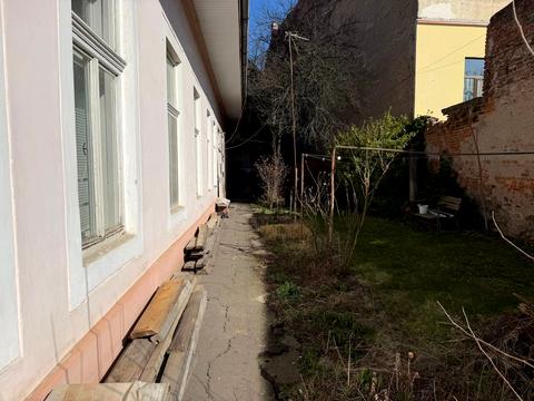 дом по адресу Собранецкая ул.