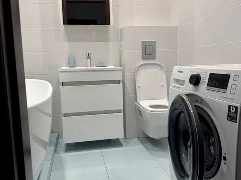 квартира за адресою Київ, Практична вул., 4