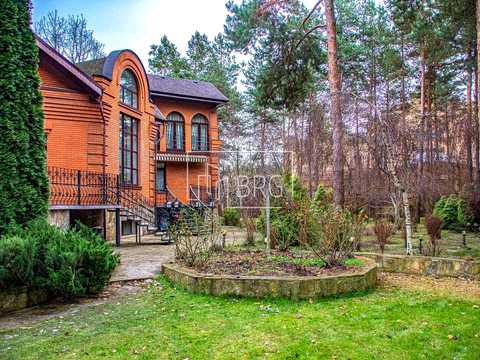 будинок за адресою Анатолія Солов'яненка вул.