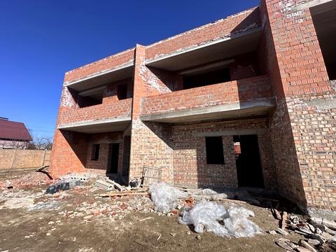 дом по адресу Степана Бандеры ул.