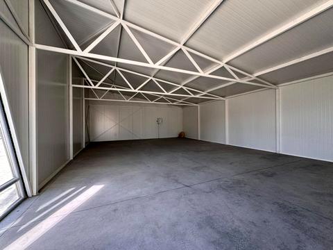 коммерческая по адресу Шашкевича, 11