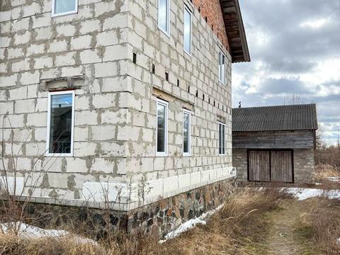 будинок за адресою Олександра Довженка вул. (Стаханова), 6