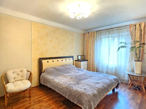 квартира за адресою Зодчих вул., 34