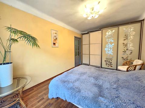 квартира за адресою Зодчих вул., 34