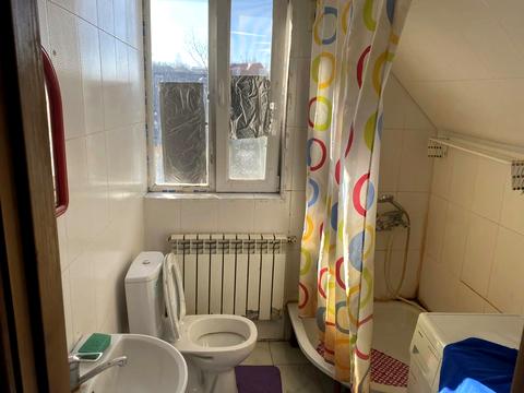 будинок за адресою Крута вул., 3