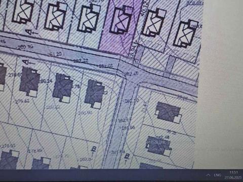 участок по адресу 