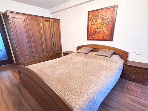 квартира за адресою Русанівська набережна вул., 12