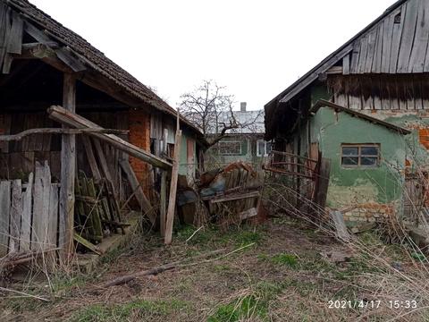 будинок за адресою Шкільна