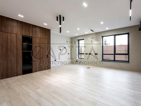 комерційна за адресою Київська вул., 191