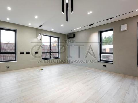 комерційна за адресою Київська вул., 191