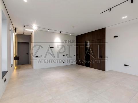 комерційна за адресою Київська вул., 191