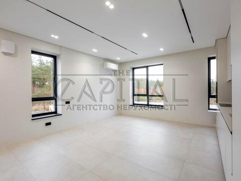 комерційна за адресою Київська вул., 191