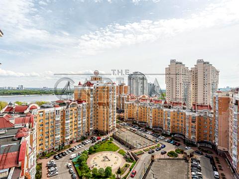 квартира по адресу Владимира Ивасюка просп. (Героїв Сталінграду), 4