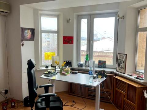 квартира за адресою Костянтинівська вул., 34