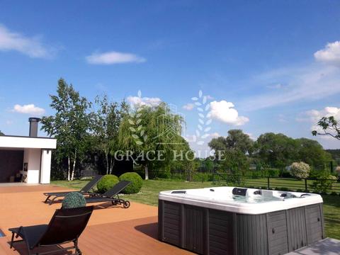 будинок за адресою Лісова