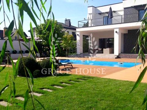 будинок за адресою Лісова