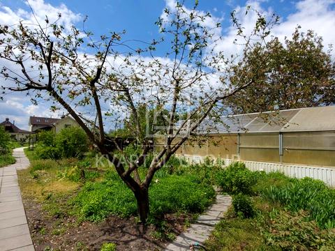 будинок за адресою січнева