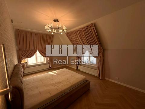 будинок за адресою Павла Загребельного вул. (Миколи Раєвського), 14