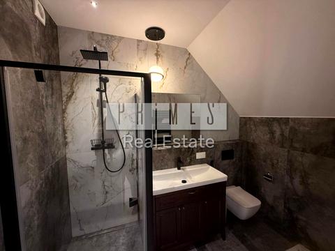 будинок за адресою Павла Загребельного вул. (Миколи Раєвського), 14