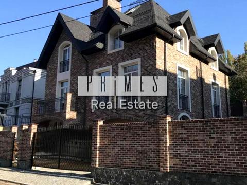 будинок за адресою Павла Загребельного вул. (Миколи Раєвського), 14