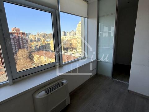 коммерческая по адресу Антоновича ул. (Горького), 172