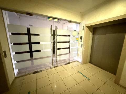 коммерческая по адресу Антоновича ул. (Горького), 172