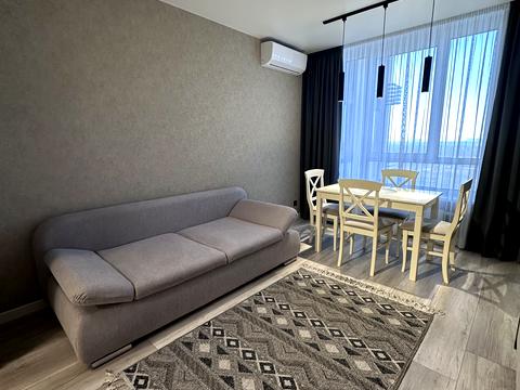 квартира за адресою Київ, Івана Виговського вул. (Маршала Гречка), 42