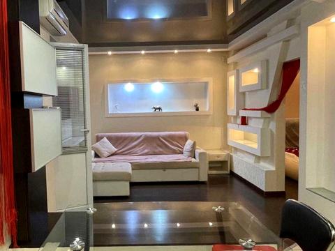 квартира по адресу Академика Амосова ул., 14