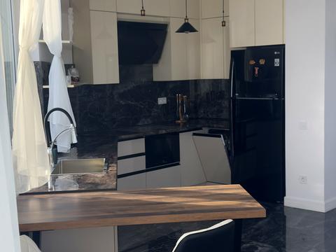 квартира за адресою В'ячеслава Чорновола просп. (), 77