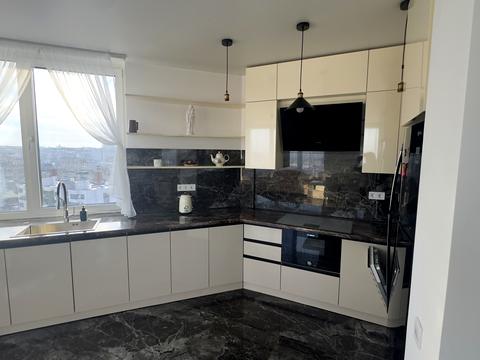 квартира за адресою В'ячеслава Чорновола просп. (), 77