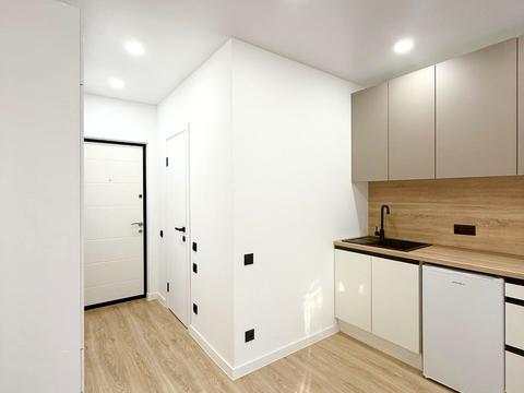 квартира по адресу Строителей ул., 5