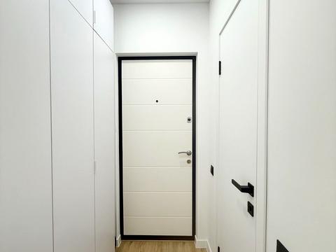 квартира по адресу Строителей ул., 5