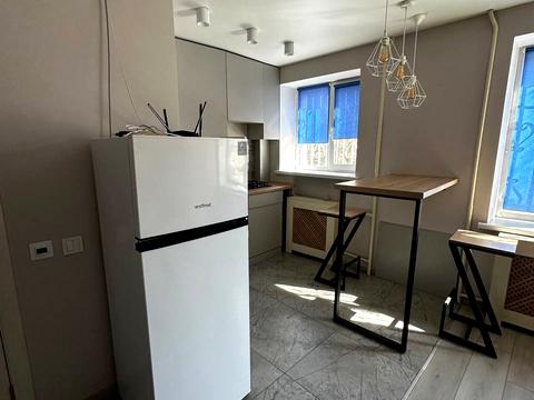 квартира за адресою Миру вул., 6